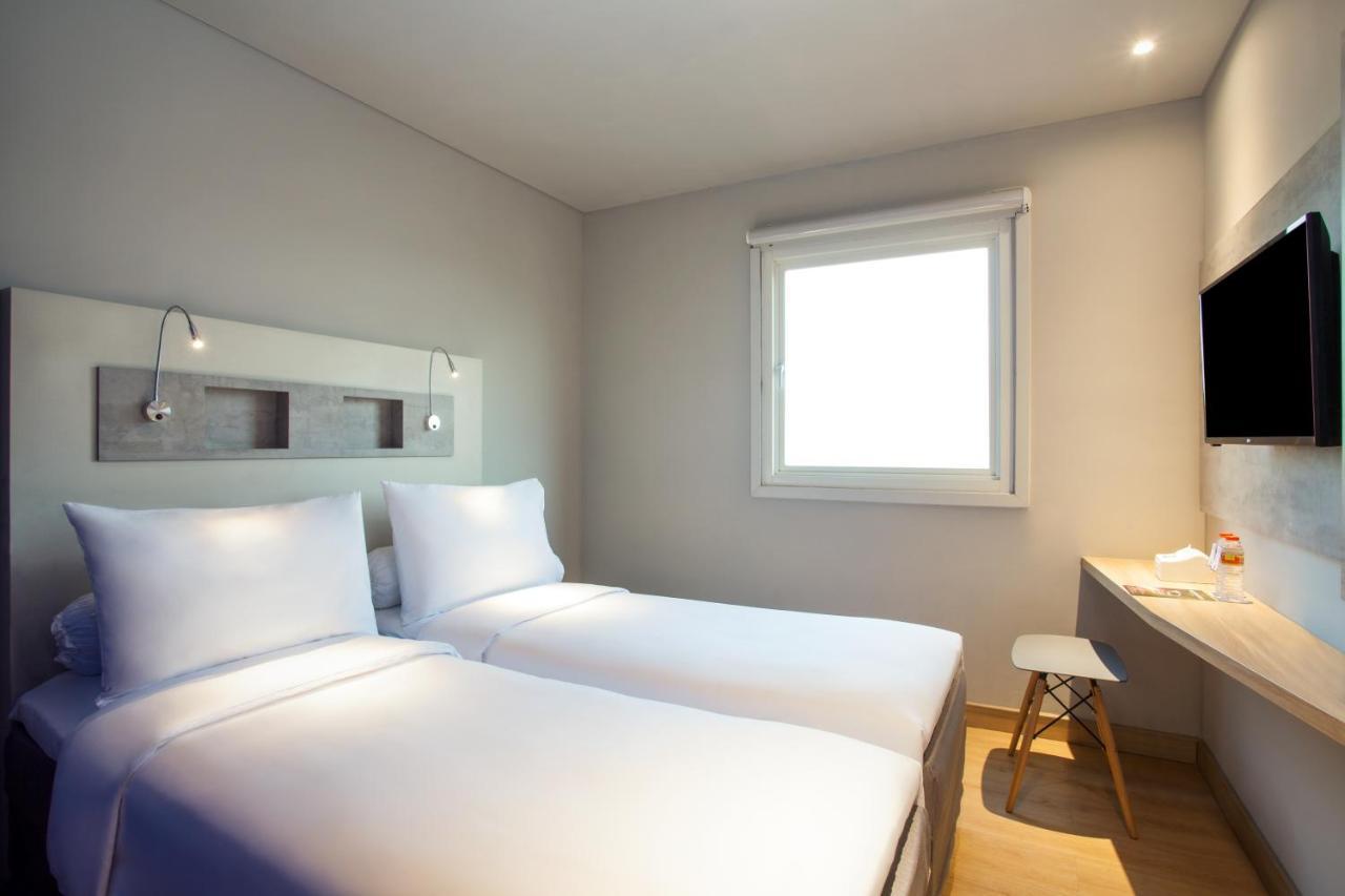 Ibis Budget Surabaya Diponegoro Dış mekan fotoğraf